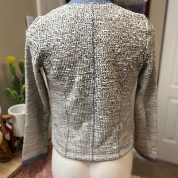 Gray blazer  - Picture 7 of 8